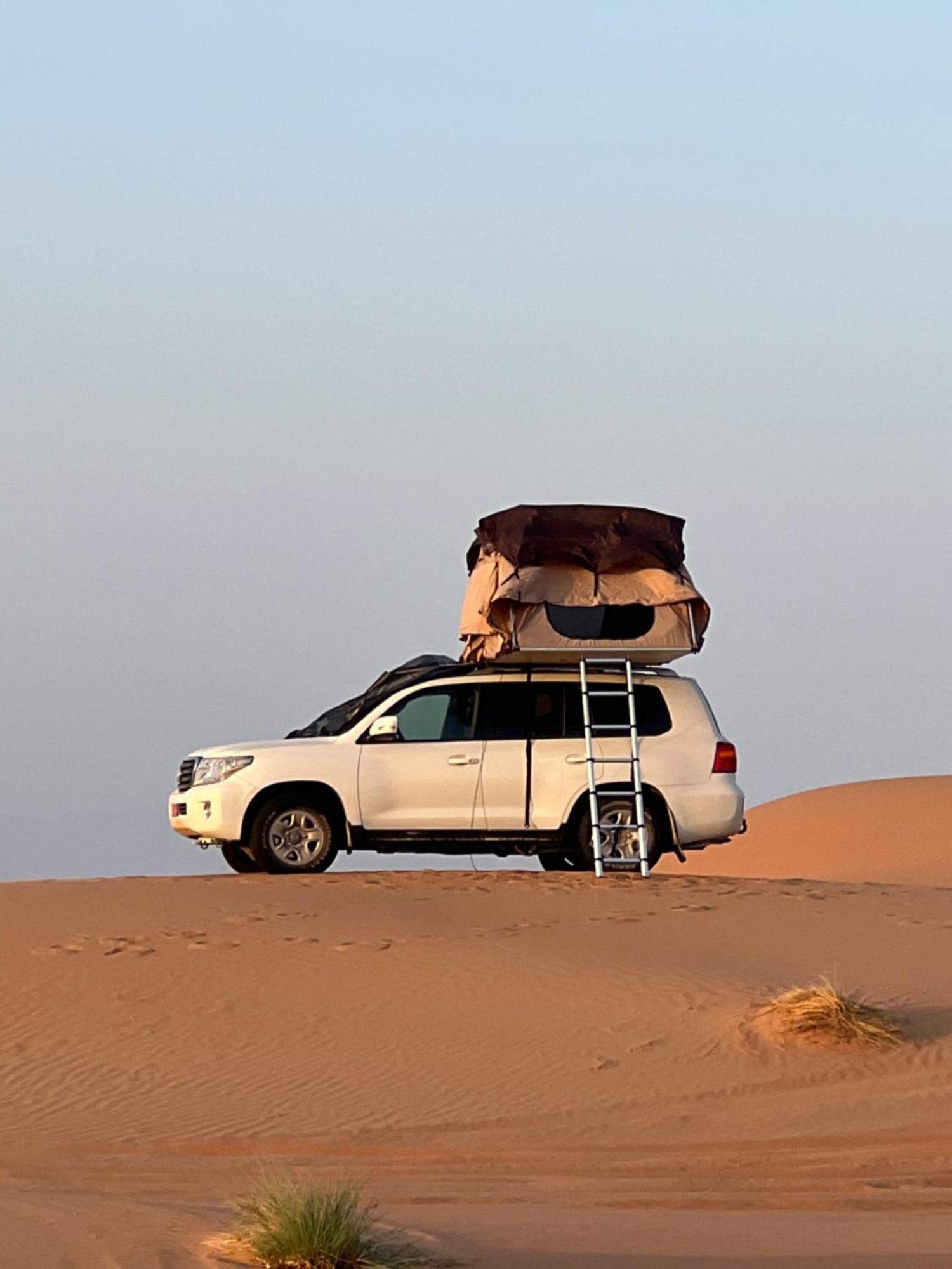 Crescent Desert Private Camp Shahiq Bagian luar foto
